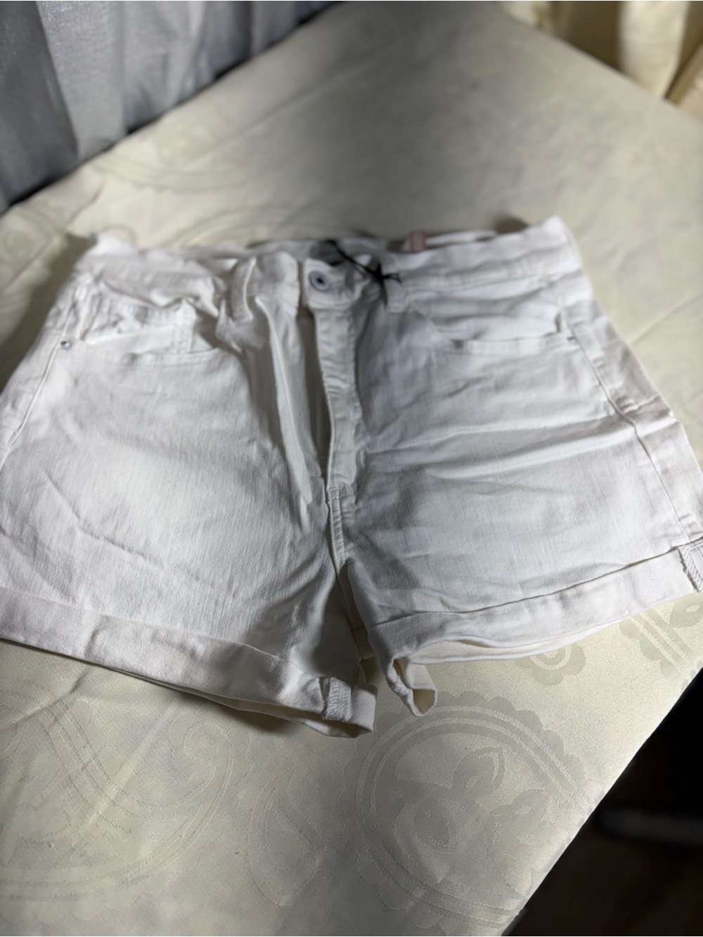 NWT- Sneak Peek White Women's high rise Denim Shorts with Cuffed Hem